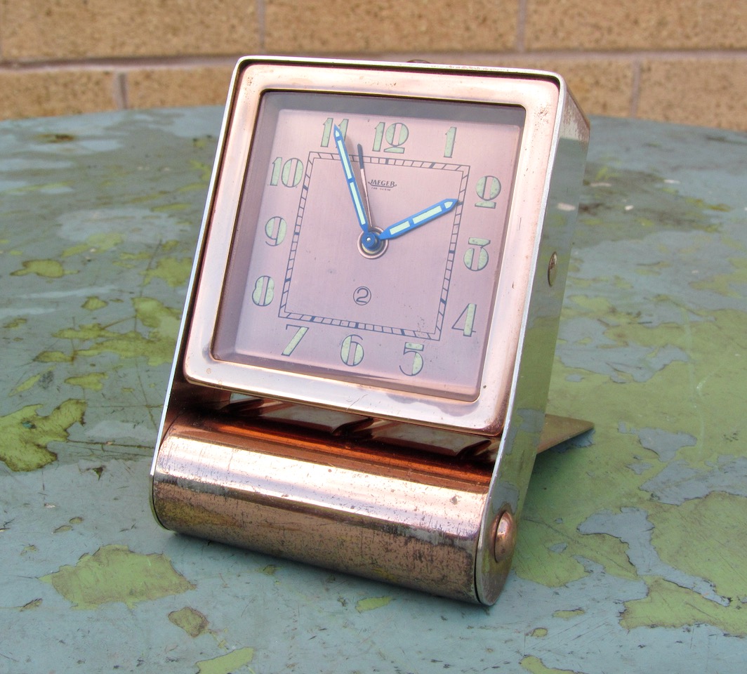 MullardAntiques's tweet photo. Vintage 2-Day Jaeger Swiss Travel Alarm Clock In A Copper Plated Metal Case https://t.co/yKrPIywPQt #jaegerclock #jaegerados #travelalarmclock #copperclock #artdecoclock #swissclock #mullardantiques https://t.co/qp2SMLHdMK