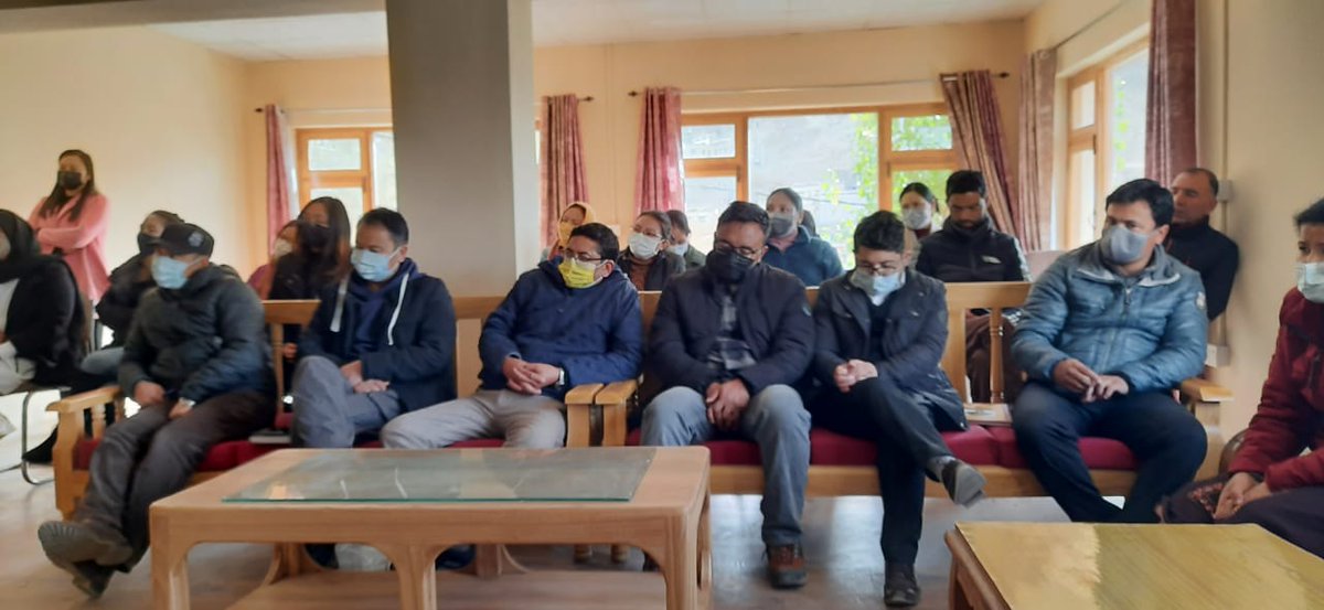 ledegladakh's tweet photo. Mr Tenzin Motup from LEDeG speaks at the legal awareness camp on environmental protection organised by District Legal Services Authority Leh today.

#ledeg #environment #Leh https://t.co/rd4qKi3Mzt