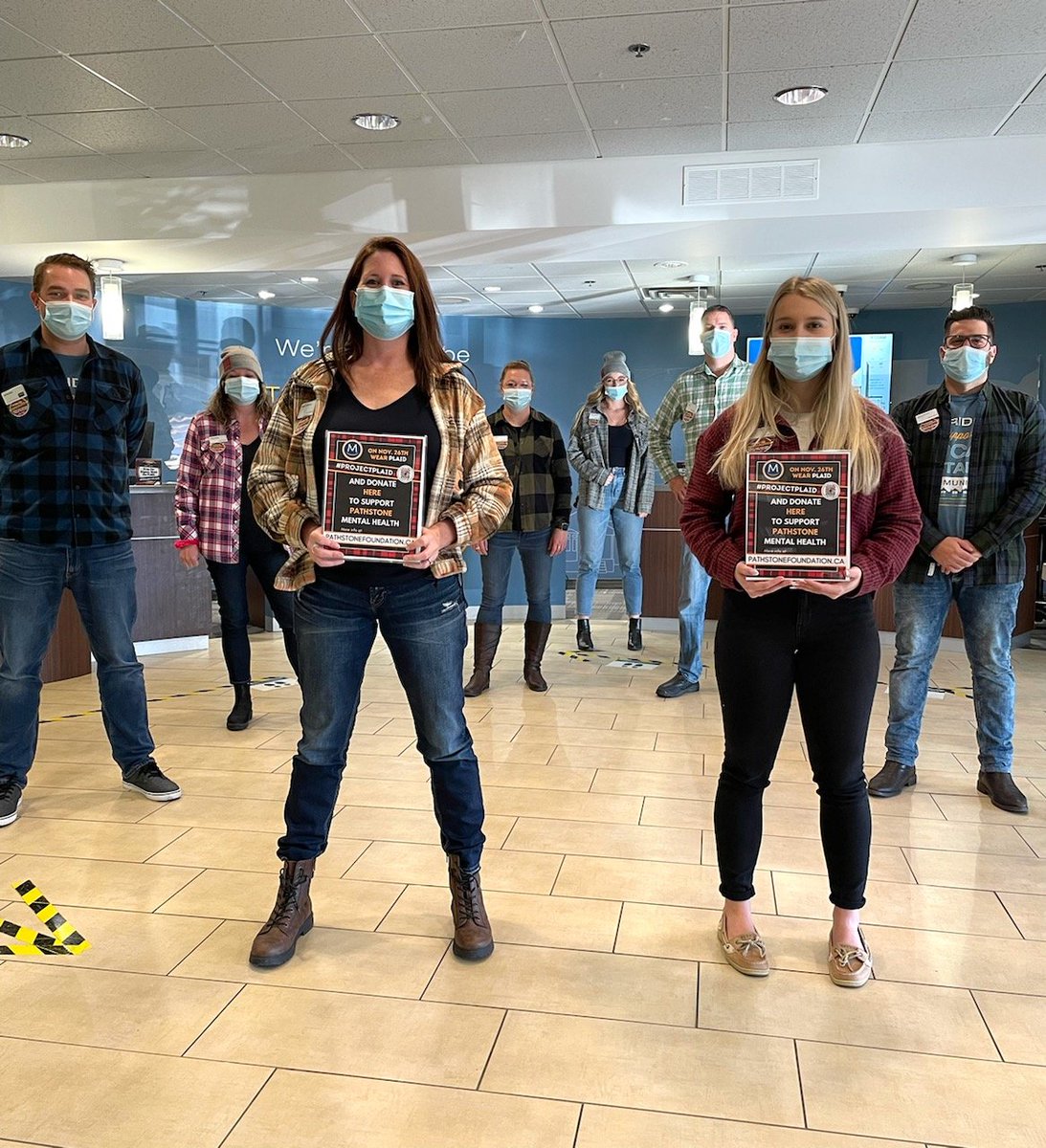 MaggieJJJM's tweet photo. Showing support for Children's Mental Health today! Please donate! #boominBeamaville @PathstoneMH @MeridianCU @Michael_NicoMCU @BeckylangMCU @jeffbentleyMCU @ShottonMelissa https://t.co/RuDCrAlpmd