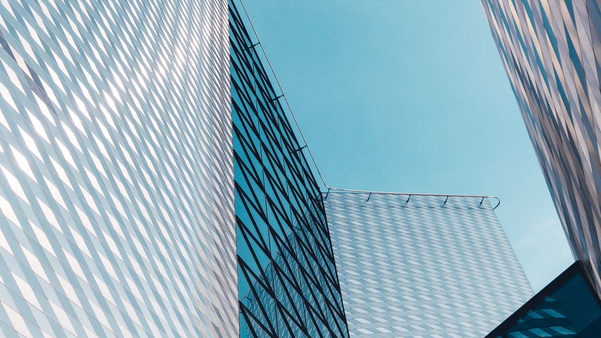 Puedes encontrar información útil sobre cómo las organizaciones están aplicando soluciones de gestión del trabajo e invirtiendo en colaboración, para lograr un enfoque más flexible y ágil en las operaciones comerciales.

oal.lu/3SWky