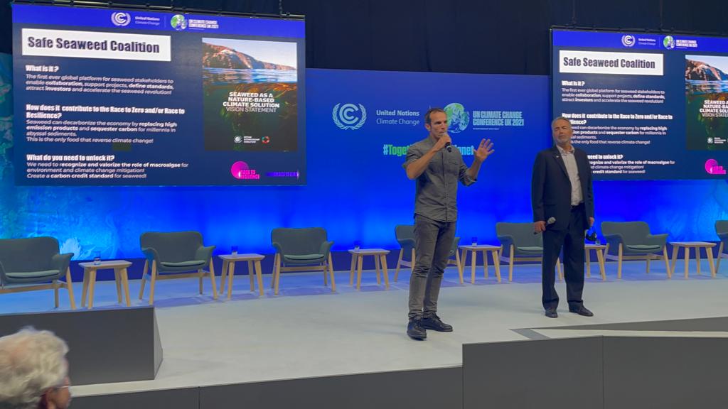 globalcompact's tweet photo. Our special advisor Vincent Doumeizel (@Doumeizel) talks all things #seaweed at #COP26. 

Want to learn more? Download our vision statement here 👉 https://t.co/ACVEIBPLoT.

#UnitingBusiness #ClimateAction https://t.co/55Rq99RA2H