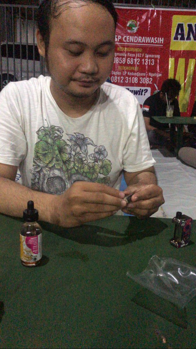 kristianto13's tweet photo. @rurrydinda Dia termasuk red flag, Rur? :)) https://t.co/A7BAzmd326