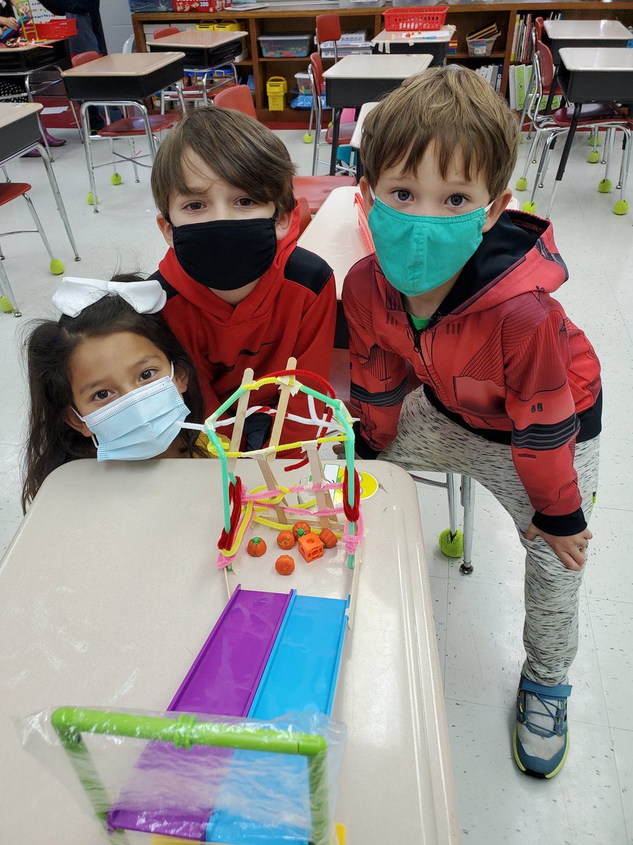 herschelsusan's tweet photo. We built strong fences to protect Spookley and his pumpkin friends in case another storm hits the pumpkin patch. We used ramps to roll (and slide) Spookley and his friends into the fence to test it. #stemandliteracy @hescubcats @JTWord111 https://t.co/foZCMjPtib