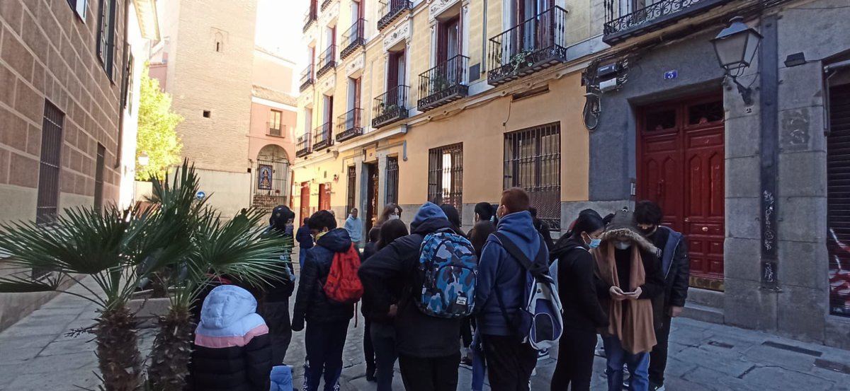 IesMMolina's tweet photo. Excursión #2esoA al #madridmedieval https://t.co/uo2OTRsGhS