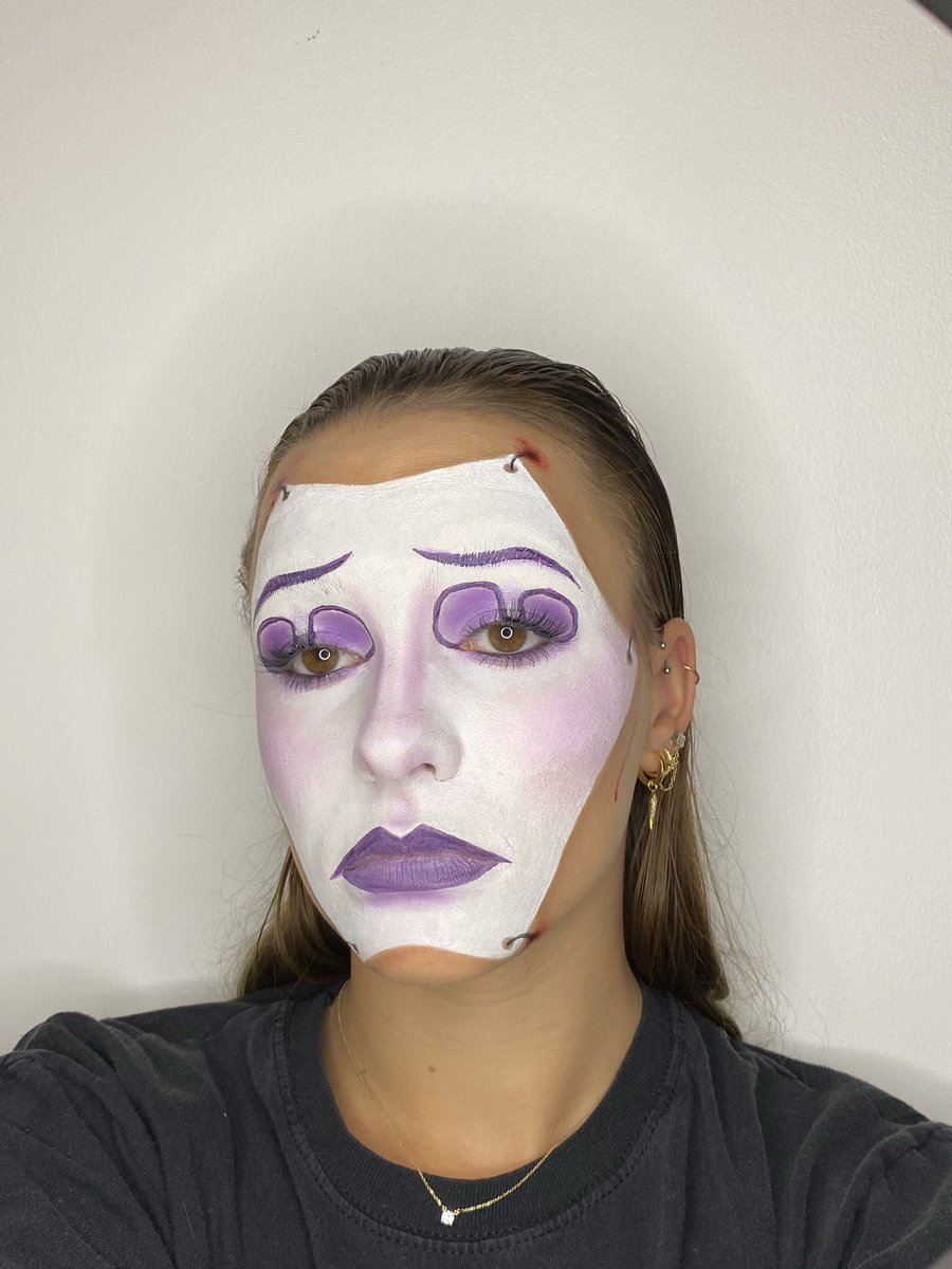 cleomakeupp's tweet photo. Hello Beauty Bay 💜💜 
These are my 2021 Halloween looks, hope you enjoy it 😌
#FOLLOWFRIDAY #followmebeautybay @beautybay https://t.co/JsubCyynpj