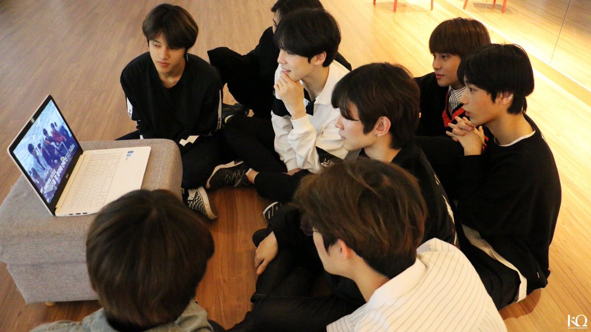 al1enny's tweet photo. ❥DAY 3 

𝒋𝒖𝒔𝒕 𝒍𝒊𝒌𝒆 𝒉𝒐𝒘 𝒚𝒐𝒖 𝒔𝒉𝒊𝒏𝒆 𝒂 𝒍𝒊𝒈𝒉𝒕 𝒐𝒏 𝒎𝒚 𝒅𝒓𝒆𝒂𝒎, 𝒆𝒗𝒆𝒓𝒚𝒕𝒉𝒊𝒏𝒈 𝒘𝒊𝒍𝒍 𝒘𝒐𝒓𝒌 𝒐𝒖𝒕—- ғʀᴏᴍ;ᴋǫғᴇʟʟᴀᴢ.

♥8 MAKES 1 TEAM♥

#MAMAVOTE #ateez #에이티즈 
@ATEEZofficial https://t.co/eFygaIsdKc