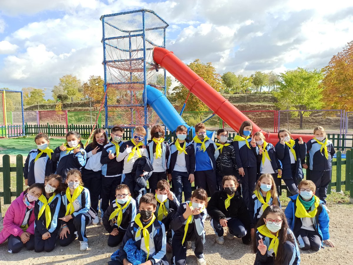 AdeDiosAlcorcon's tweet photo. Circuitos aventura, tirolina, láser y ¡muchísima diversión! ¡Lo hemos pasado genial! #TrepoPark #multiaventura #Educacion #Alcorcon https://t.co/VYlrK7i4M4