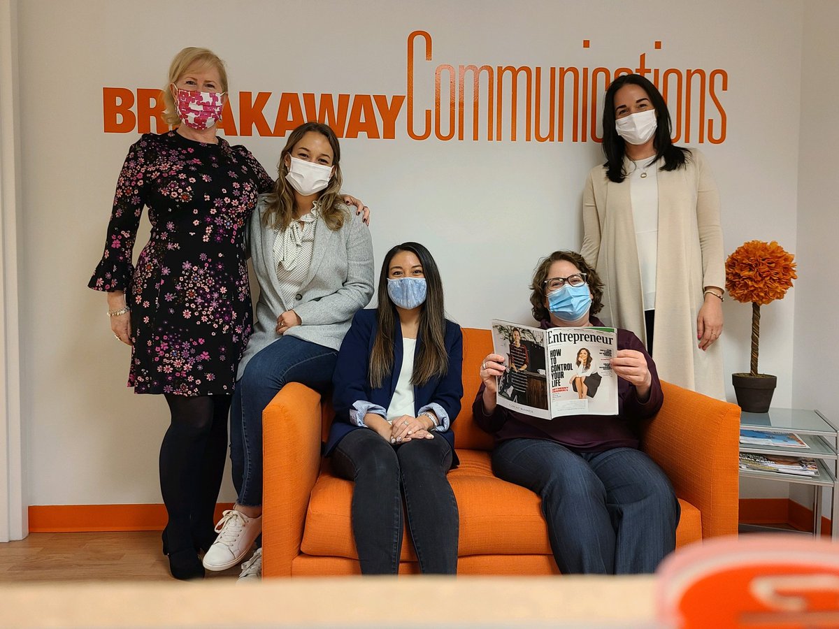 WE’RE HIRING! Are you a recent college grad looking to start your #TechPR career? We're #hiring for an account coordinator in NYC or SF and/or remote! If you’re a good multitasker who likes to write and LOVES tech, you should join #TeamBreakaway. Apply: linkedin.com/jobs/view/2771…