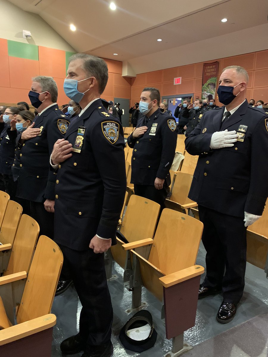 NYPD 101st Precinct tweet media