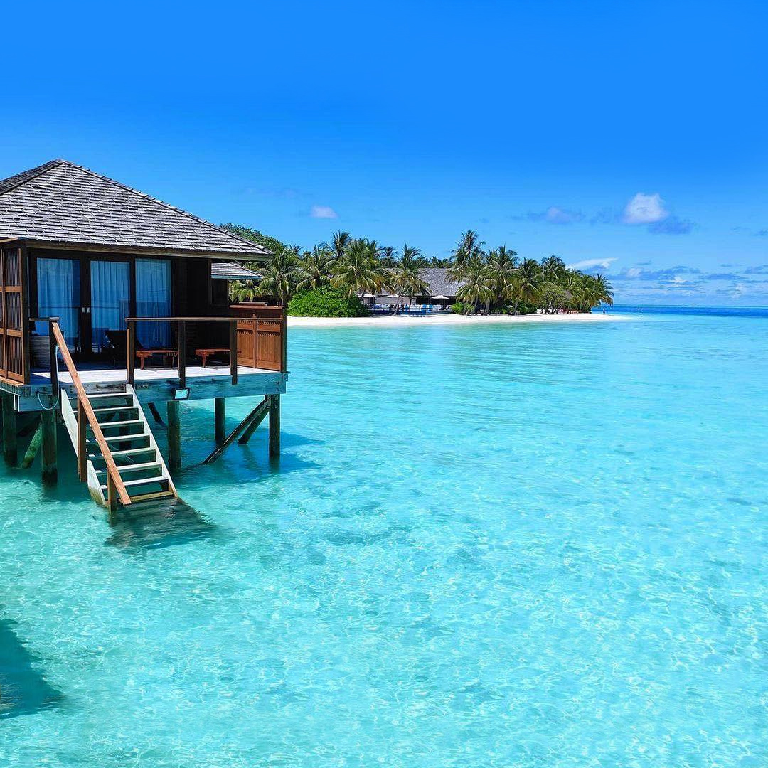 AwayHolidays's tweet photo. #Maldives The Paradise 

07 night stay Vilamendhoo Island Resort &amp; Spa from 1399* per person 

Inclusions:
🛏️Garden Villa on twin sharing 
🍛Full board 
👍Return Sea Plane transfers
😍Save up to 20% 

Valid for selected departure dates in June and July 2022.

☎️ 0208 705 0115. https://t.co/PxVObVQkt7