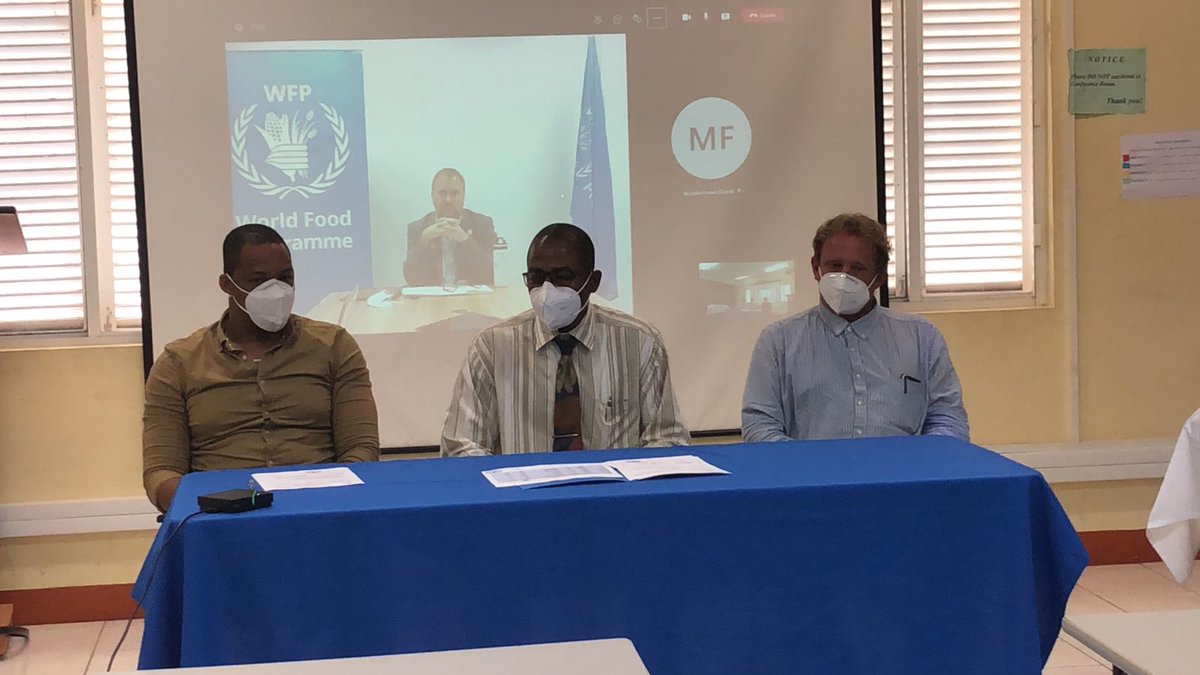 RegisChapmanWFP's tweet photo. Today, I was happy to handover emergency response equipment including, forklifts, vehicles and other materials to the Ministry of National Security. WFP remains committed to partnering with St Vincent and the Grenadines to support emergency preparedness. @NEMOSVG @ComradeRalph https://t.co/NB3Rpygquf