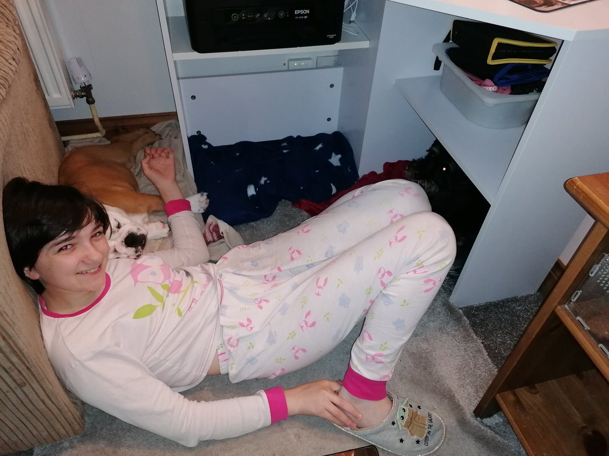 Listening to <a href="/ClassicFM/">Classic FM</a> to calm the doggies. My 12 year old has squeezed under the desk with the 2 of our doggies but they are definitely calmer listening to the music 💕 Thank you 😘 #PetClassics