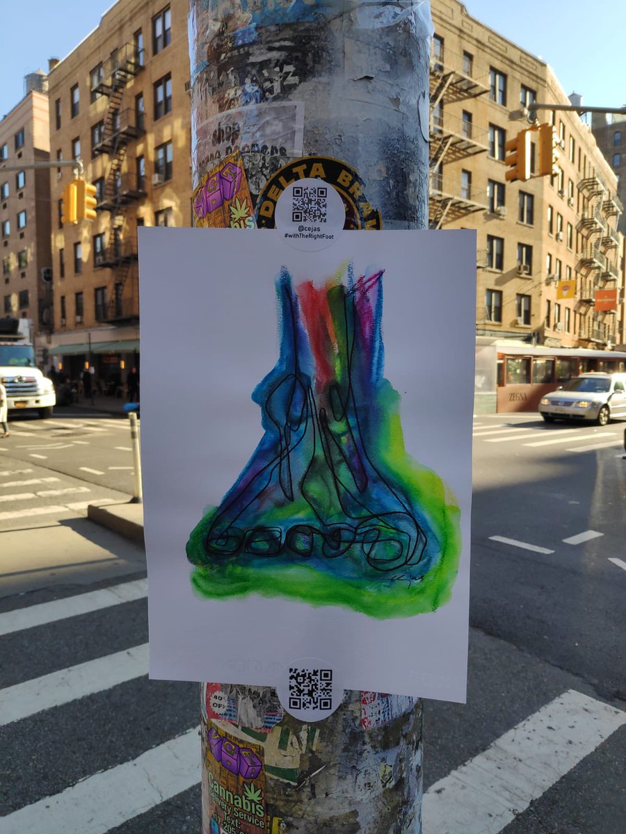 cejas's tweet image. Sigue la Colección/artes de regalo “Con el pie derecho” paseando en NY, ahora en Soho. We continue sharing drawings  #WithTheRightFoot #NFT @am_galeria Find this at #nftnyc2021 and send me an email to claim the NFT.
