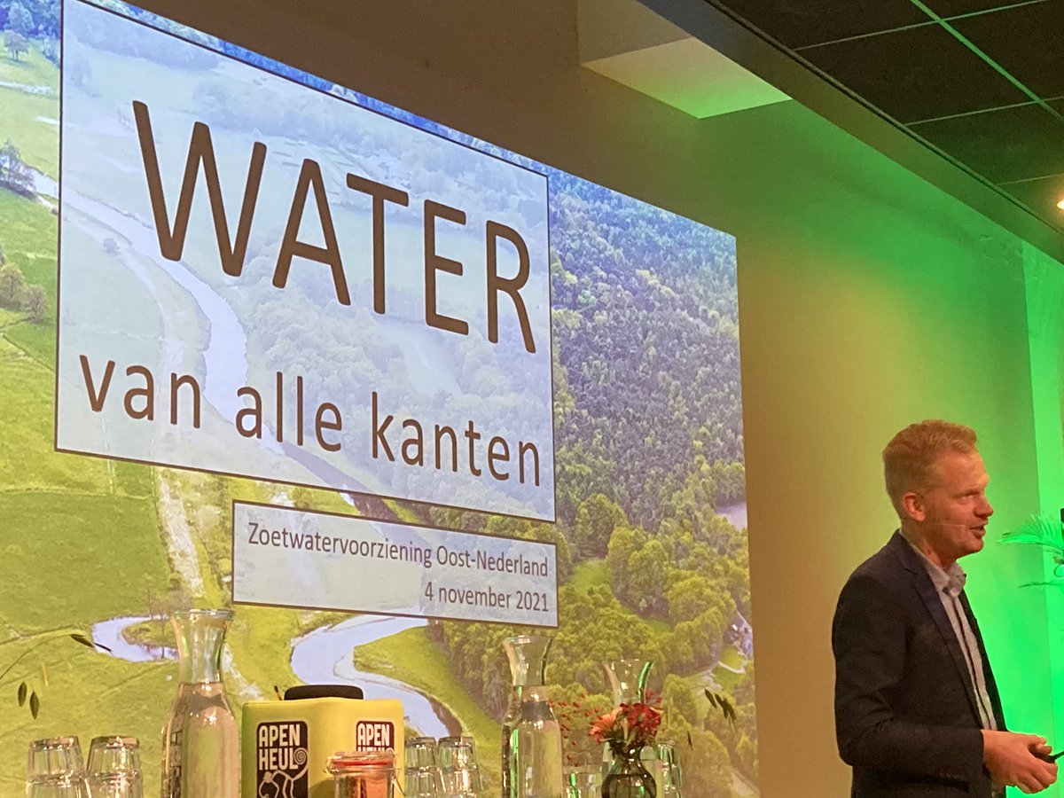 NAarnink's tweet photo. 💦💦 Wel goed water vasthouden! @wimwassink en @vcmaduro organiseerden leerzaam👌ZON symposium over werken aan nieuwe balans droogte vs wateroverlast op hoge zandgronden in oosten NL met @PKuipersMunneke @delta_comm @Barbara_Visser1 @minIenW en #renedidde https://t.co/DglWAN4iXJ https://t.co/GZpyoHVzif