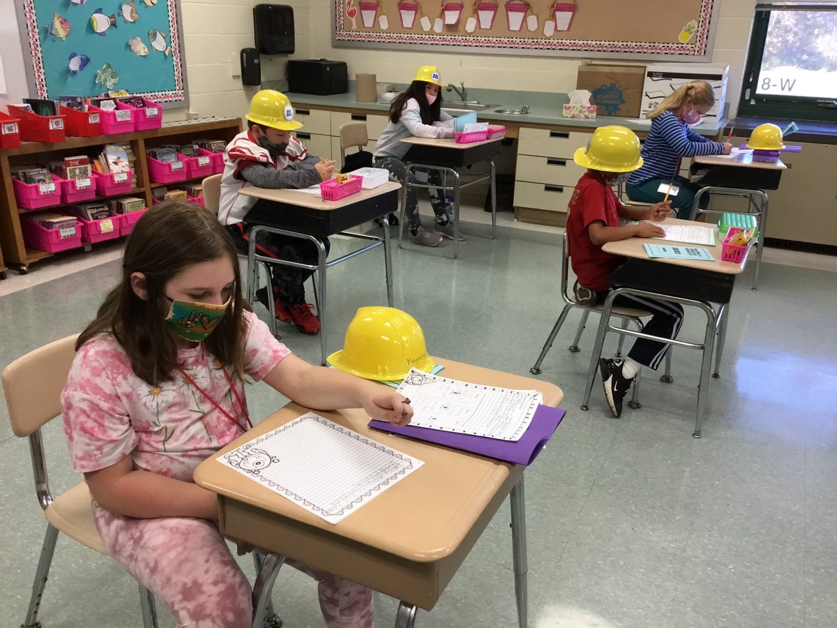 MrsKingGrade3's tweet photo. We finally got to have our Monsters University day! We got to write persuasive ads to sell a monster they created, make multiplication monsters, escape an I My Monster escape room, and dance like monsters. We had a great day, #willardPride @Willard_School https://t.co/2D9UEnvtMN