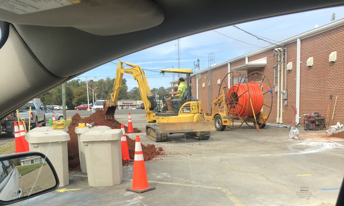 OakCyber's tweet photo. It’s happening! Fiber entrance facilities are being installed at the Gilmer Avenue data center facility. A lot of hard work is being done to transform Tallassee! https://t.co/LAh26mct6h