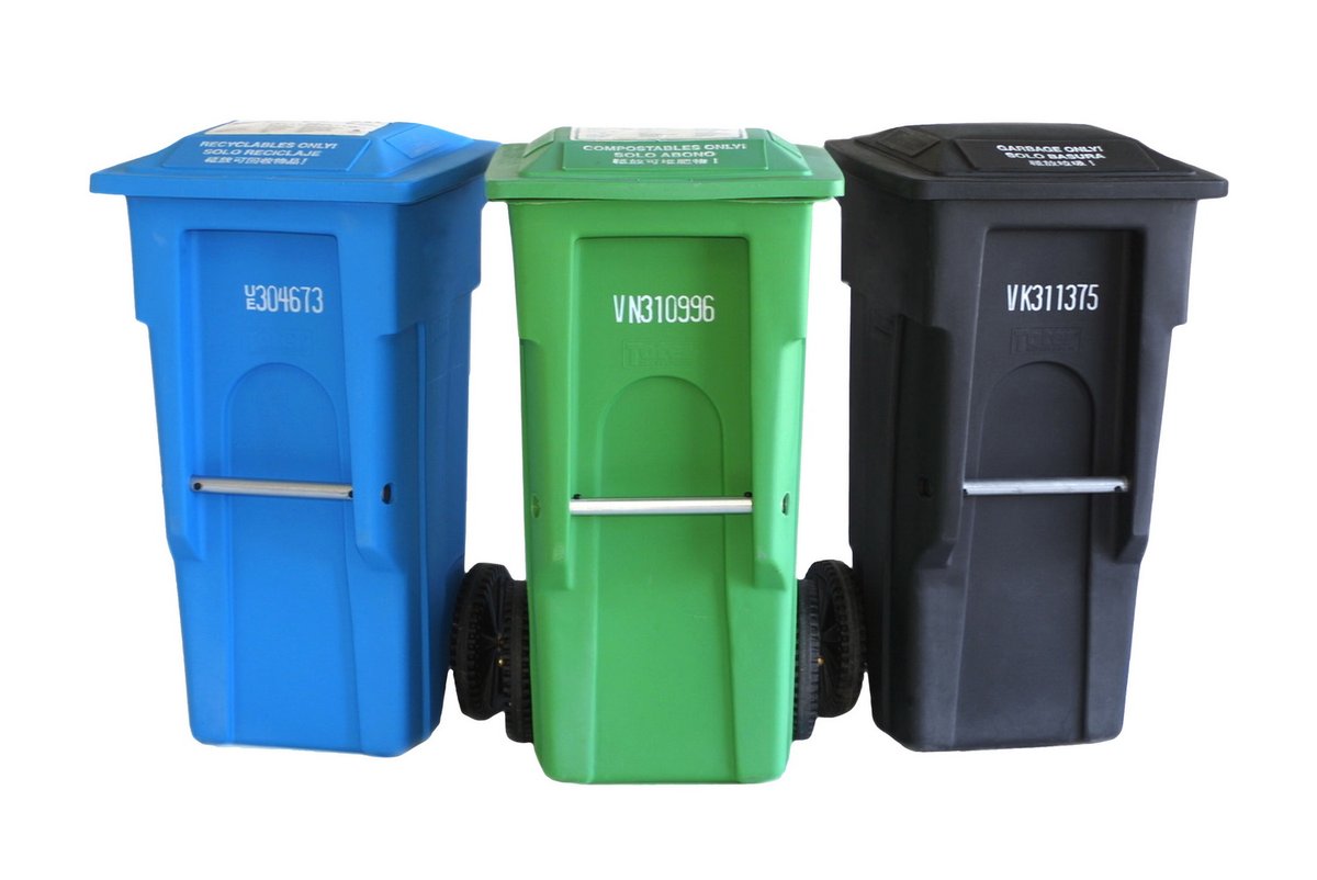 SFEnvironment's tweet image. Composting and recycling is the #SFThingToDo ♻️ ! To know what goes where, visit SFRecycles.org.