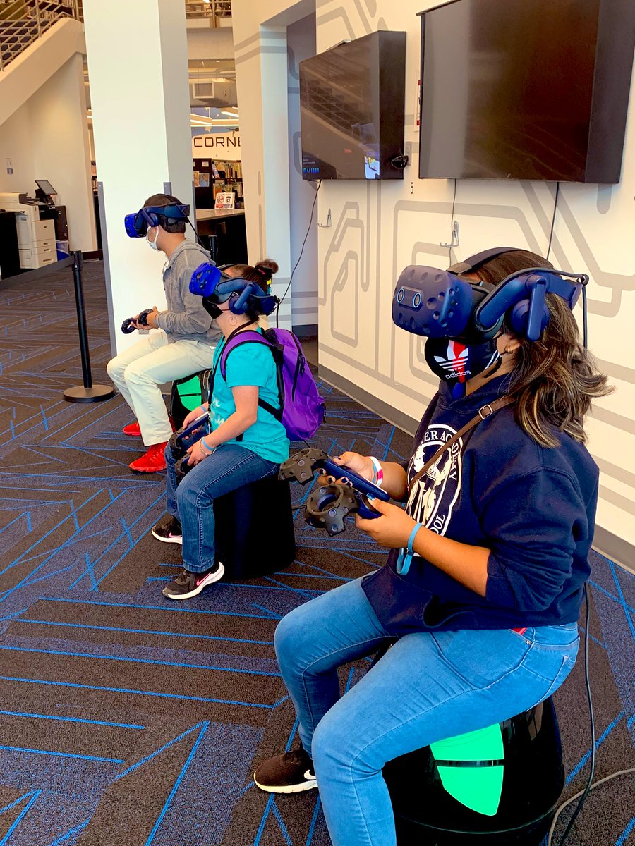 SouthDadeHS's tweet photo. Community Based Instruction (CBI) field trip to the Cybrarium in @CityofHomestead
#INDependencebuilding #virtualreality #BUCNATION ๐ดโโ ๏ธ @MDCPS @miamimagnets @MDCPSSouth @SDPrincipalJCD https://t.co/16UKX0w9qE