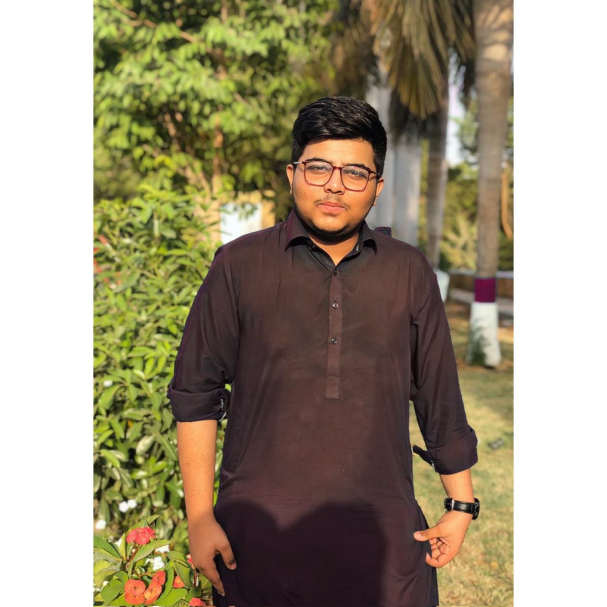 MiryousufMir110's tweet photo. #NewProfilePic https://t.co/SBNOGCX40z