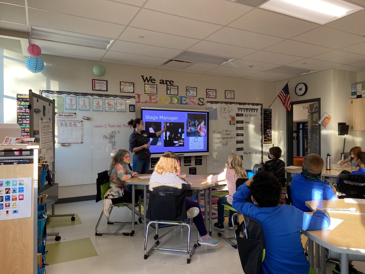 MoyerPhysEd's tweet photo. Career Fair at Moyer! Thanks so much to our amazing presenters! #curiouscriticalthinker #globalcommunicator #❤️2Move @FTSUPT @FTMoyerES @FTSchools https://t.co/ookYKrK6hU