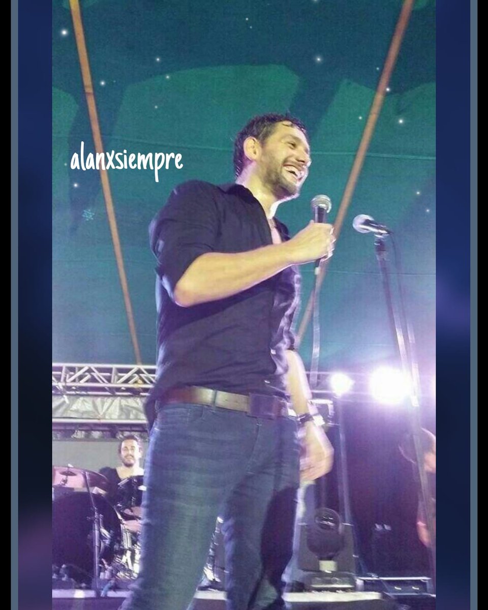 Alanxsiempre1's tweet photo. Feliz VIERNES!!! Mi hermoso @ALANMAGNETO 🥰😍😊 que tengan un excelente día 🙏😘 #alanibarra #alanmagneto #alanfans #alanibarrafans #amosertufan #erickibarramiramontes #alanxsiempre https://t.co/ZDIbzFmaCU