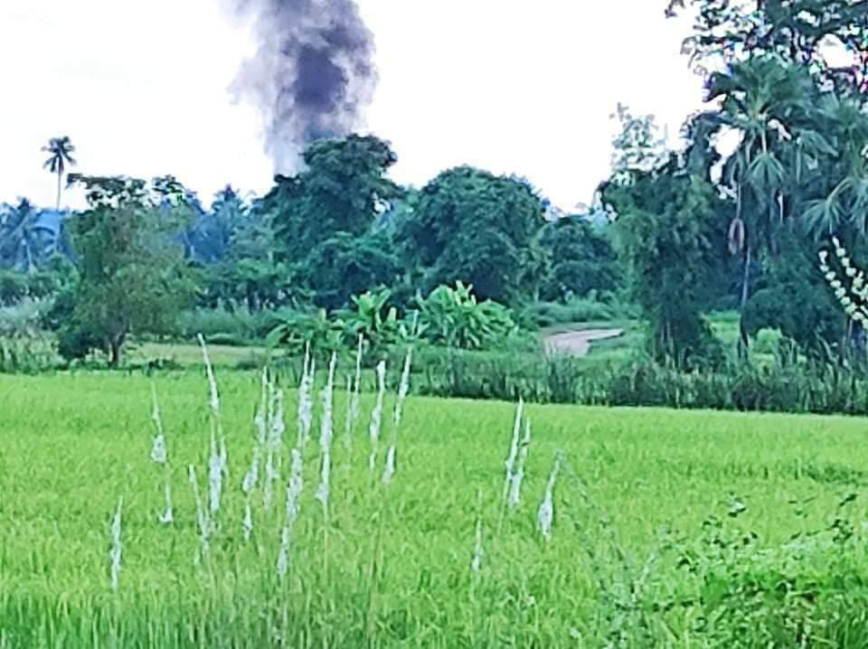 SAC troops and their subordinates PyuSawHtee group continuously fired heavy weapons in Sanabyin village, Mingin tsp, this evening, and also set ablaze to a house and motorcycles. 
LEGALIZATION OF NUG #WhatsHappeningInMyanmar #Nov5Coup