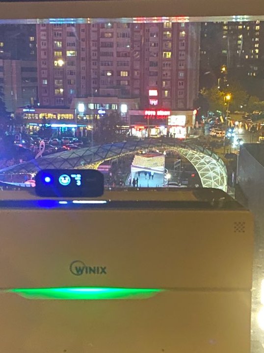 İstanbul'da bugün hava çok kirli!

Dünya Sağlık Örgütü'ne göre; akciğerlere ve damarlara  nüfuz edebilen toz partikül - PM2.5 sınır değeri 15 ug/m3 iken İstanbul'da şu an 63 seviyesinde!

Evde WINIX hava temizleyici ile sadece "3"
Hava sağlıklı seviyede!

iyihava.com