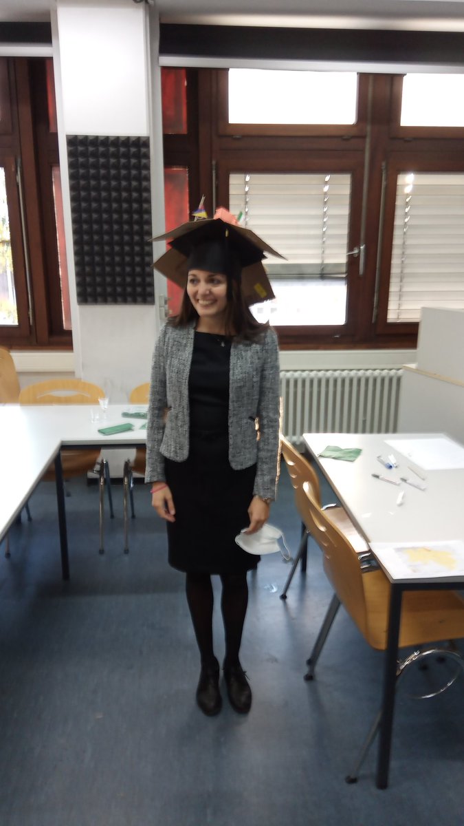 PhyGeo_LUH's tweet photo. Massive congratulations to @PaulaRendonC for successfully defending her PhD thesis on the relationships between ecosystem conditions and services in the context of #EU_MAES today👏👩🏻‍🎓💐🌍🥂 @PhyGeo_LUH https://t.co/GAk5i0ecQP