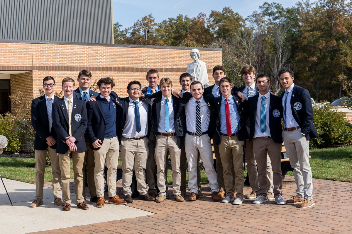 Ending the week with two GREAT Open House days makes for a great ending! Thank you to all the families who came out and saw  the what makes our school special - the Brotherhood. #HermitBrotherhood #HermitPride