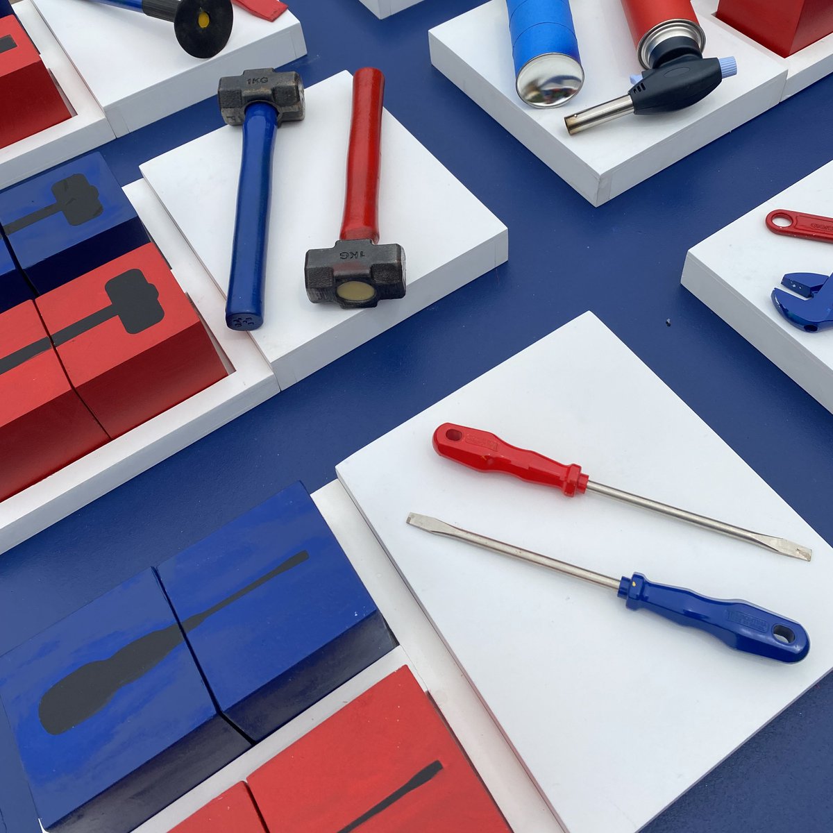 A primeira Contenda foi cheia de emoções e friiiiiiiiiiia! Agora conta pra mim nos comentários para quem você estava torcendo: time azul ou vermelho? 🥶 🧊 #pwr2game