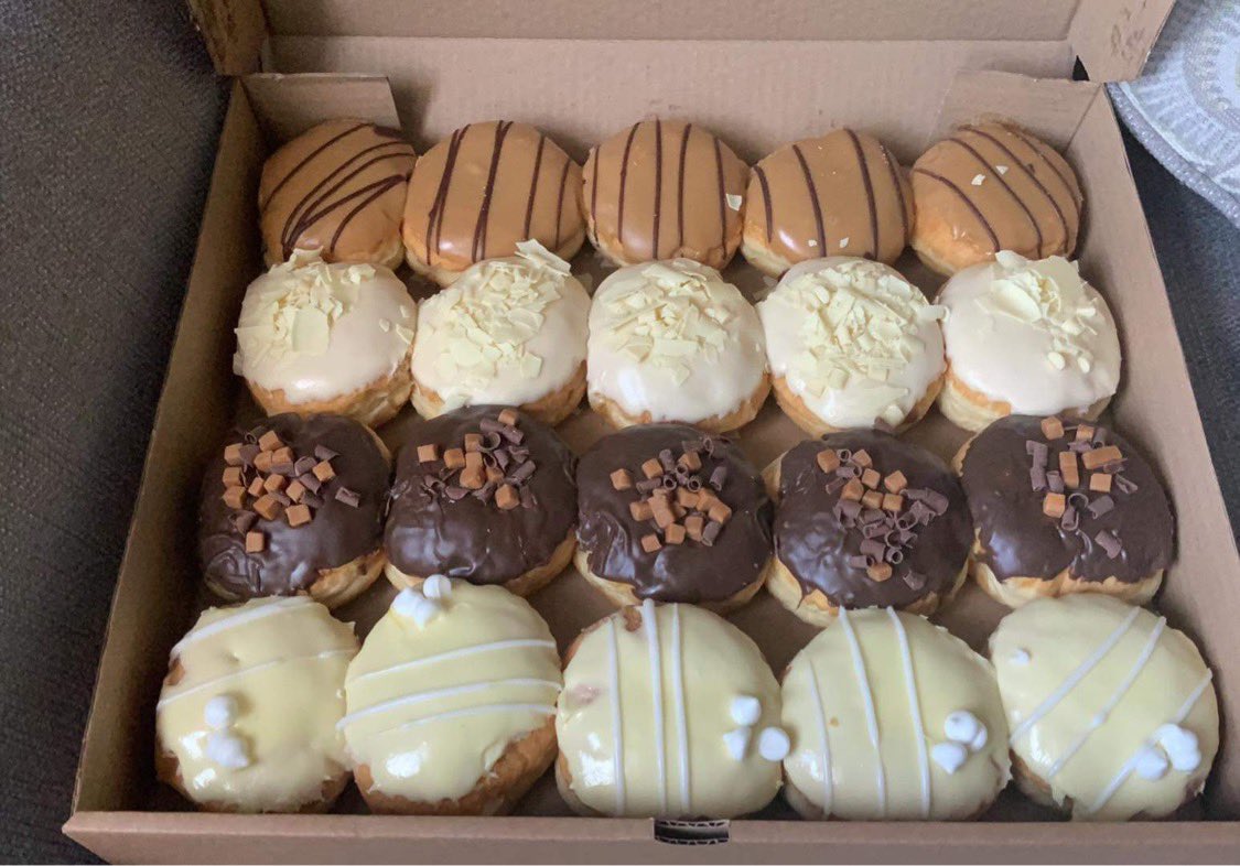 sharonferguson2's tweet photo. Winner winner doughnut-dinner! @gradowrestling @thisisgoradio https://t.co/ObcfdH4HCS