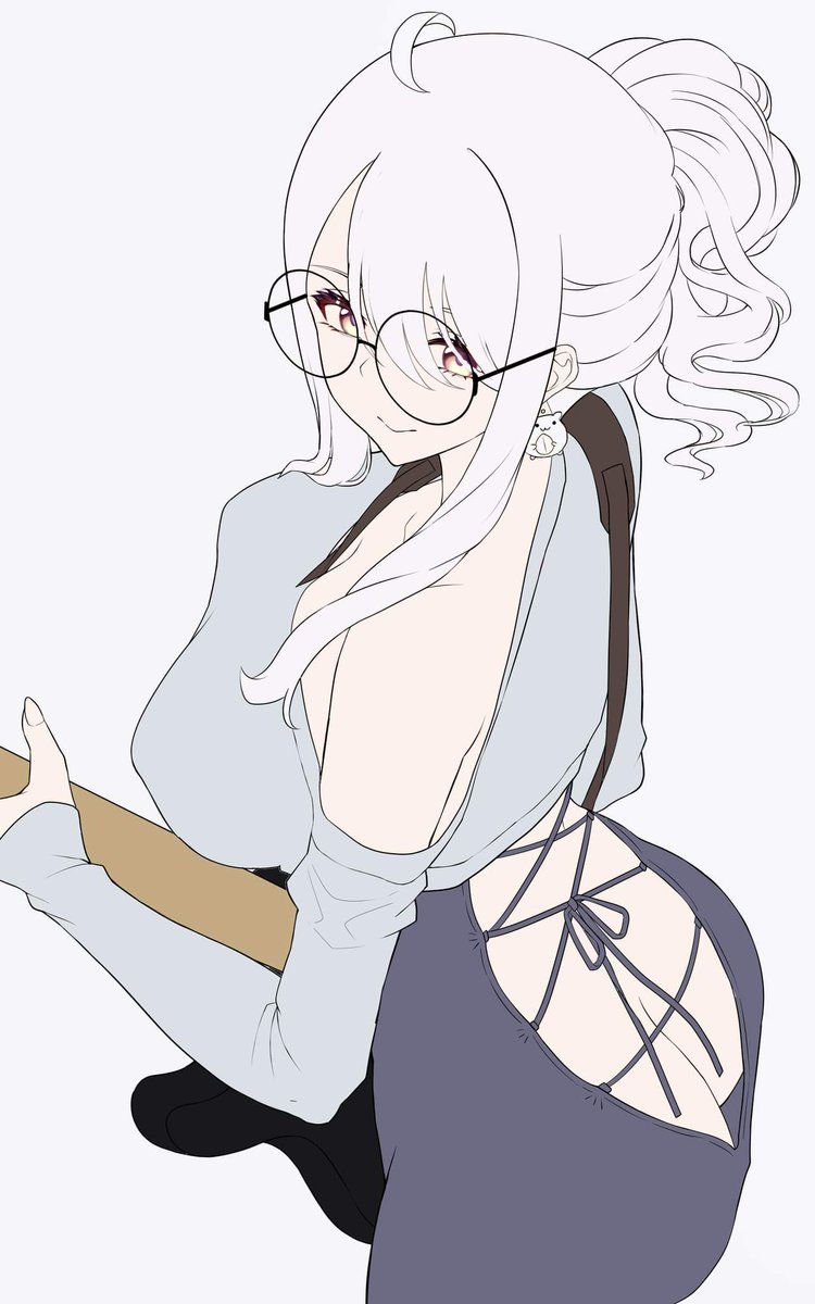 Base Color done!
Hitomio's clothes are so fresh 