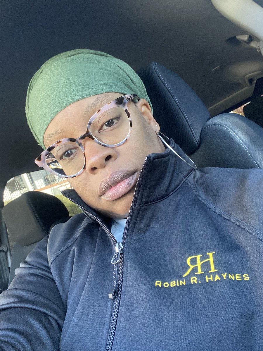 Knowing_Helps's tweet photo. Whole new level when you have ability to wear YOUR branded clothing! #2022 https://t.co/5CQyXI7rAm