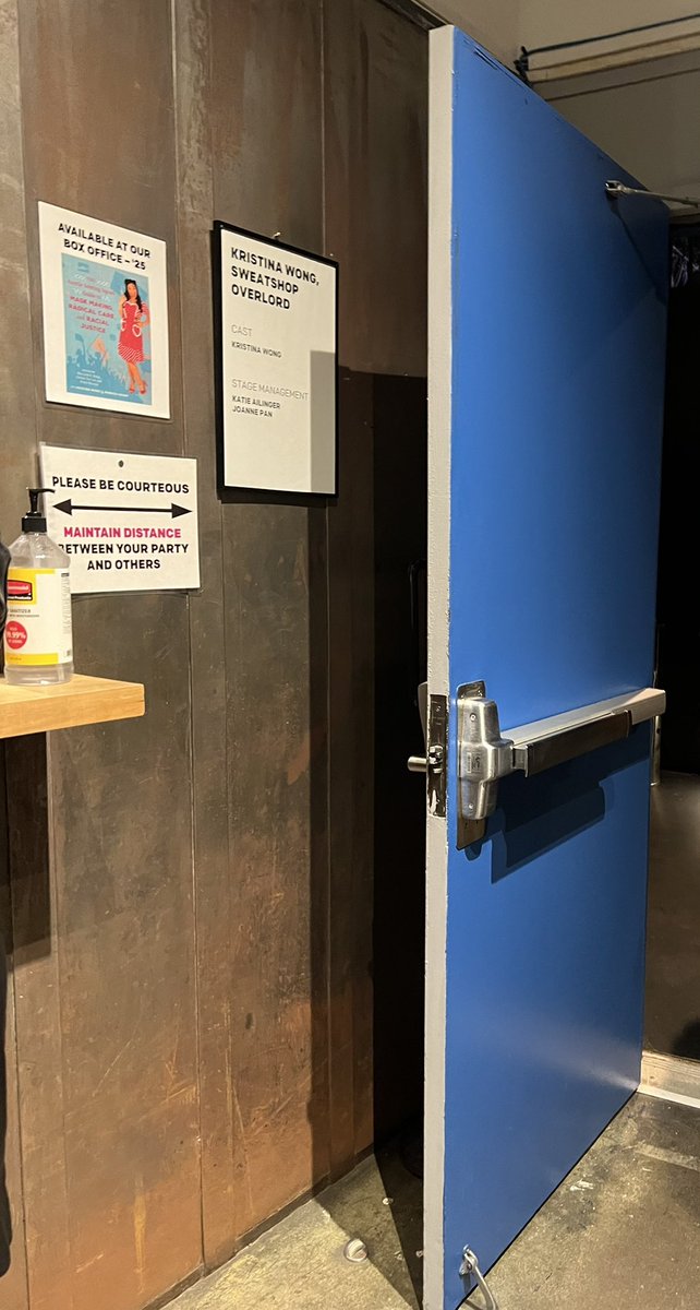 maiderings's tweet photo. The audaciousness of @mskristinawong  Sweatshop Overlord rests in its unflinching honesty, humanity &amp; record of ordinary citizens doing extraordinary things to help each other when our govt failed us in every way imaginable. It’s live theater at its finest - be wowed 🎟 @NYTW79 https://t.co/BKXBMUSqAb