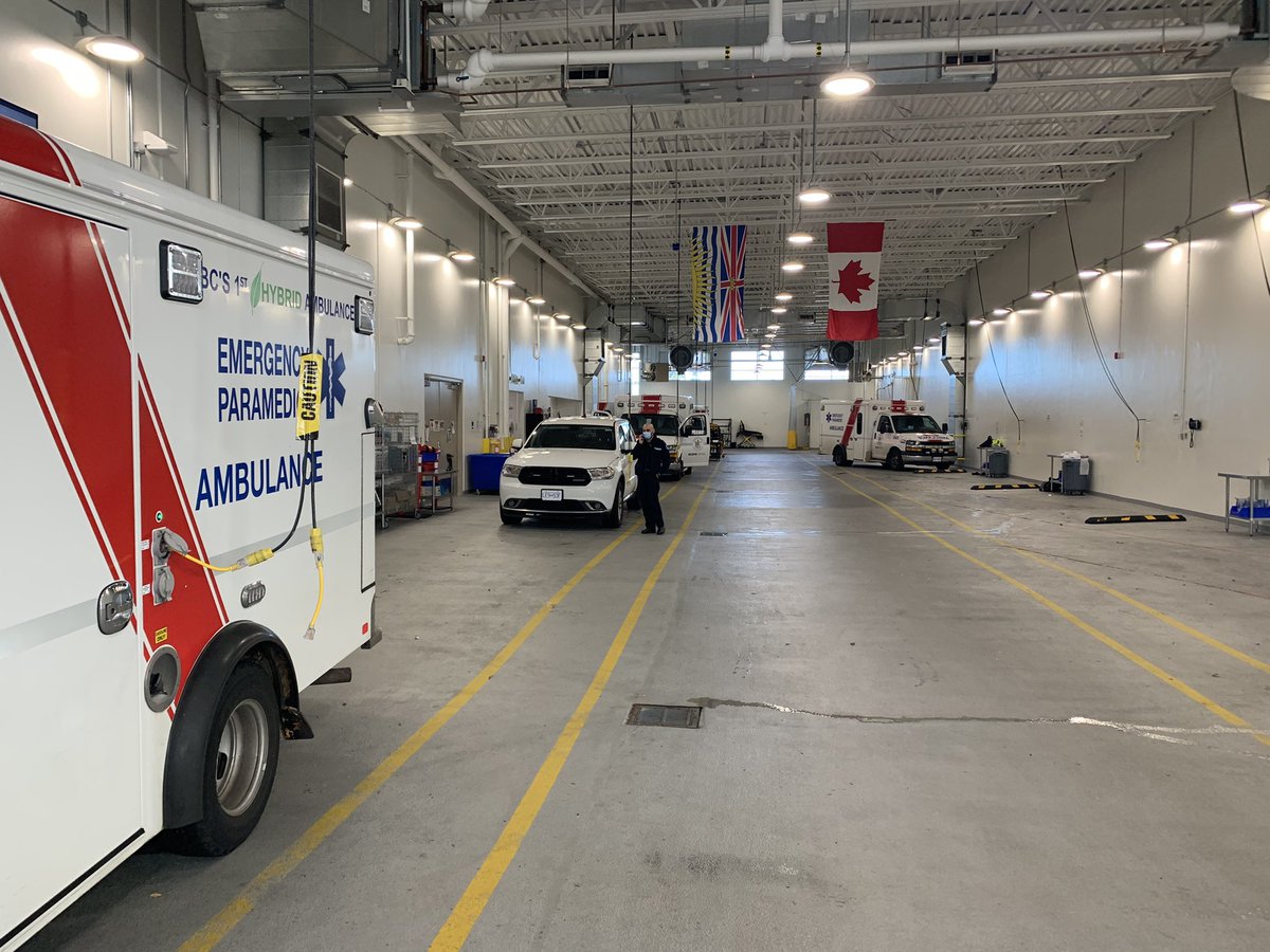 Nice morning out with @TMakrides visiting @BC_EHS stations and crews!! 

Always great to connect with our #paramedics and hear from them! 

#clinicalfridays #oneteam