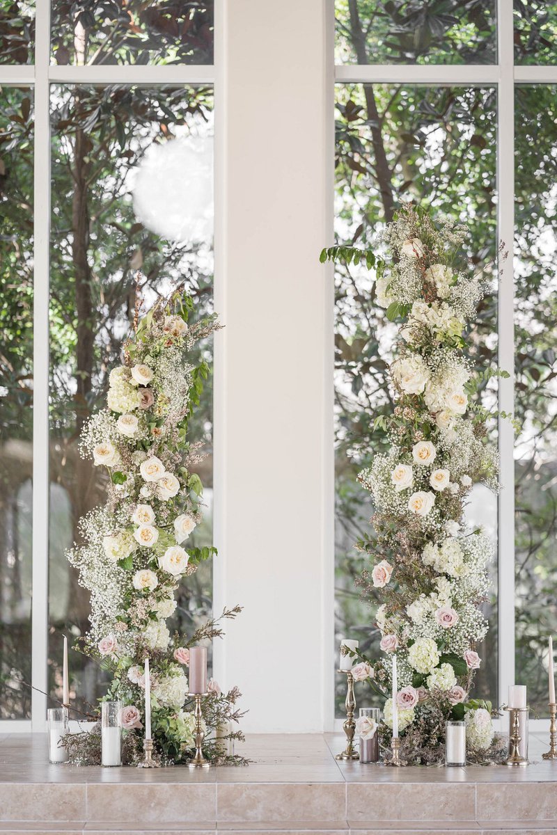MrsPandP's tweet photo. Enhancing the beauty of your Big Day with inspirational Wedding Flowers
Images 📸 Sonia Alexandria Photography
https://t.co/aZ0tOyu9x9 #CeremonySetUp https://t.co/cc67QGsWMg