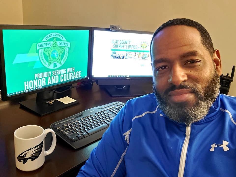 RealAndrewDFord's tweet photo. I'm thankful God allowed me to wake up this morning and continue to serve in a community like Clay County. #PIOLife #ProudlyServing #DeputySheriff #CCSOFL #FlyEaglesFly ✌🏾 https://t.co/oMrOexPScu
