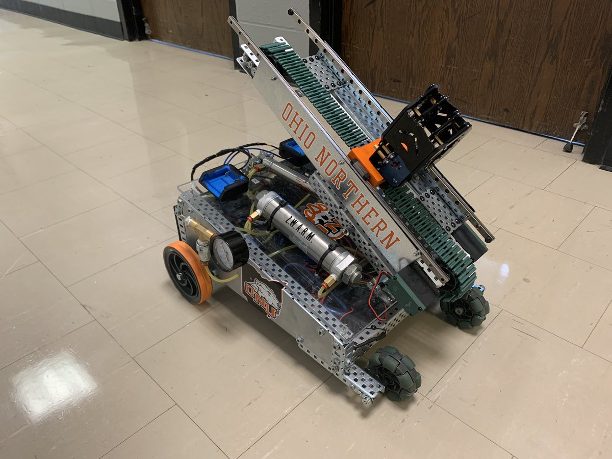 ZachRondeau's tweet photo. So my group and I just got 1st place overall at a robotics competition against a robot that had $11,000 budget (we had $500) https://t.co/1cV4h1mC33