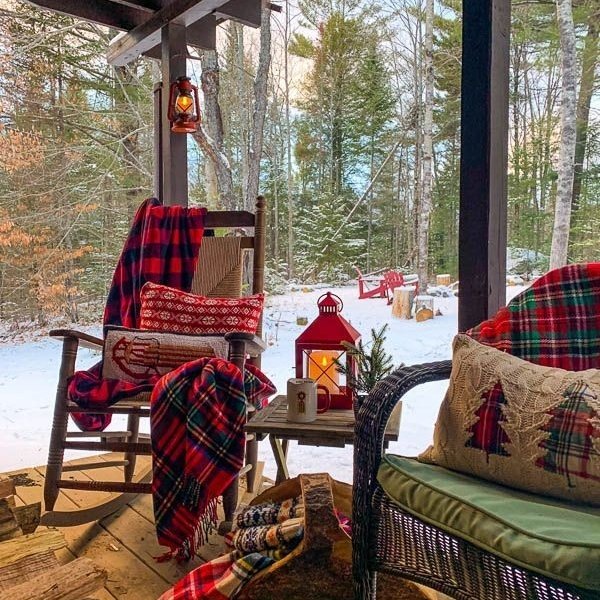 91ftdt's tweet photo. au larry🎄⛄

ya casi es navidad y L junto a sus amigos deciden pasar el mes en unas cabañas 

••

por un error de organización de la empresa, H tendrá que compartir cabaña con un completo desconocido 

••

el primer día, casi incendian la cocina https://t.co/nPAFBDaeUu