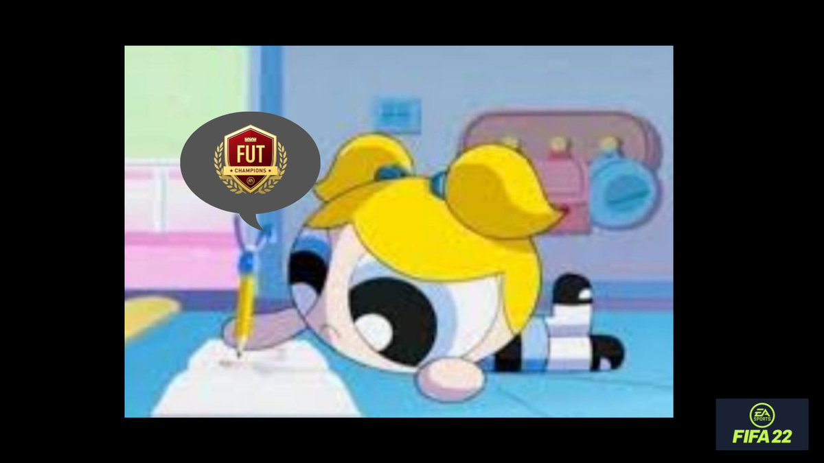 Escribiendo en mi diario los lloros y lo largo que se hará el viernes de 
🎮🎮Fut-Champions 🎮🎮