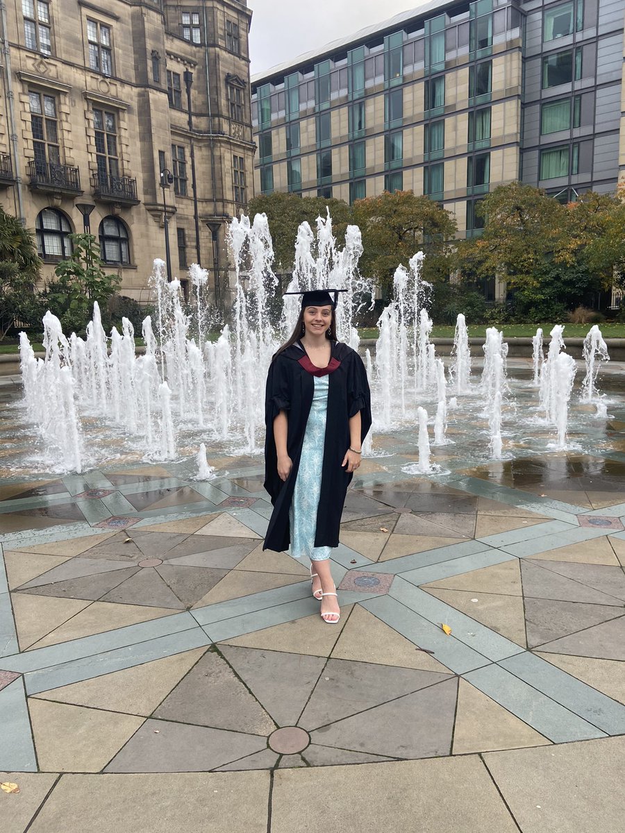 emorleyphysio's tweet photo. Finally able to graduate. Thank you Sheffield Hallam for the past 3 years ❤️ https://t.co/2rujnD9Ueh