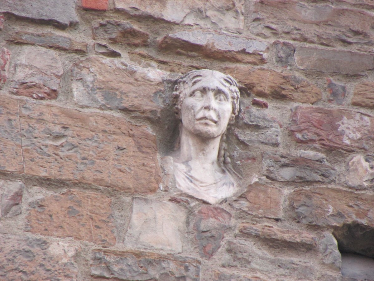 MeganHenvey's tweet photo. I loved the slightly stark interior of Sta Maria Maggiore, but the biggest curiosity here is the Voldemort-esque Roman statue fragment of a ladies head embedded in the masonry, high on the outside of the north wall. Apparently, locals affectionately call her ‘Berta’! #AChurchADay https://t.co/JGbvE2G7JX