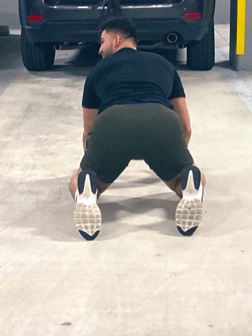 RT if you would park your cock inside of my ass 🚘 🍑 https://t.co/4U8KymbwTG