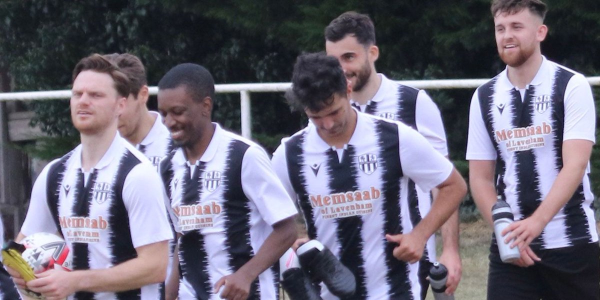 Longmelfordfc's tweet photo. 🚨There are still a few first team players available for sponsorship this season, so if you are a local business or individual who would like to support our club, check out full details on the link...

👉 https://t.co/f78JOQhWZJ ⚫️ ⚪️ https://t.co/VnoPVuoUcq