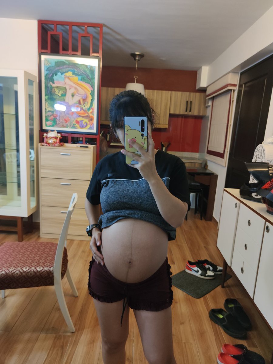 mayheee_'s tweet photo. 4 weeks to go 😳❣️ https://t.co/CKCuXxUGty