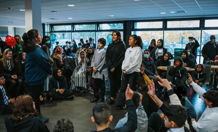 Oldham Coliseum tweet media