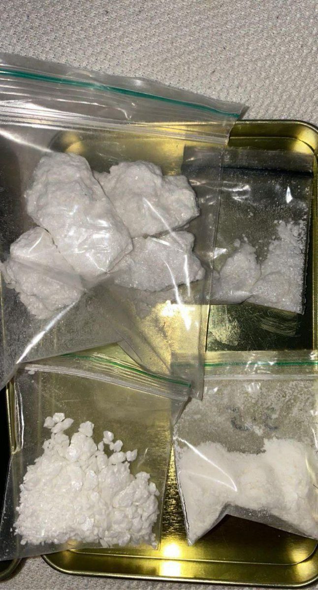 rouanplug's tweet image. Ajouter moi sur snapchat.com/add/rouanduv et passer vos commandes et pour une bonne commandes ta livraison sera gratuite