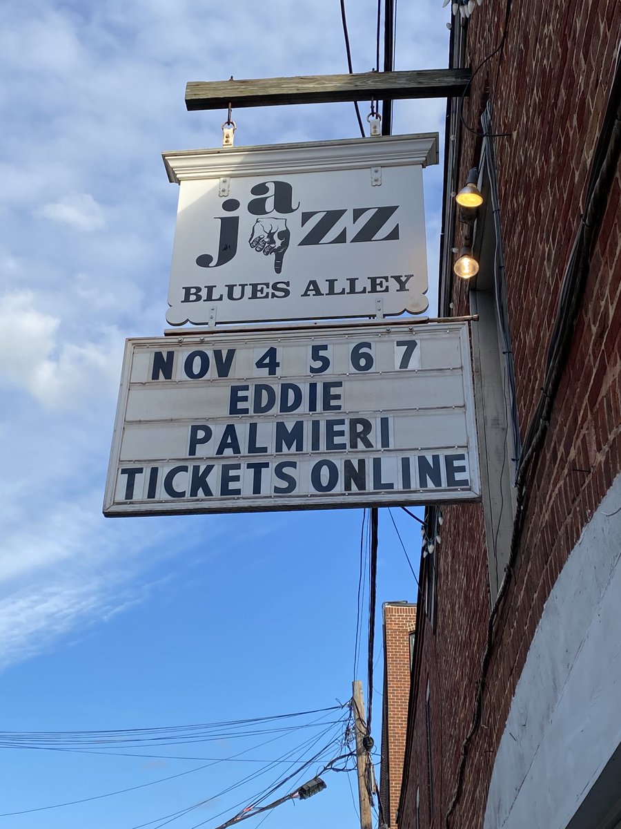 Little Johnny Rivero (@johnnyrivero2) on Twitter photo Saludos mi queridos amigos! Si está en Washinton DC, este es el lugar de ir! Anoche estuvo BRAVO 🎹 <a href="/EddiePalmieri/">Eddie Palmieri</a> @brianlynchmusic <a href="/LouisFouche/">Louis Fouché</a> <a href="/EdwardPalmieri/">Edward Palmieri II</a> Saludos mi queridos amigos! Si está en Washinton DC, este es el lugar de ir! Anoche estuvo BRAVO 🎹 <a href="/EddiePalmieri/">Eddie Palmieri</a> @brianlynchmusic <a href="/LouisFouche/">Louis Fouché</a> <a href="/EdwardPalmieri/">Edward Palmieri II</a>