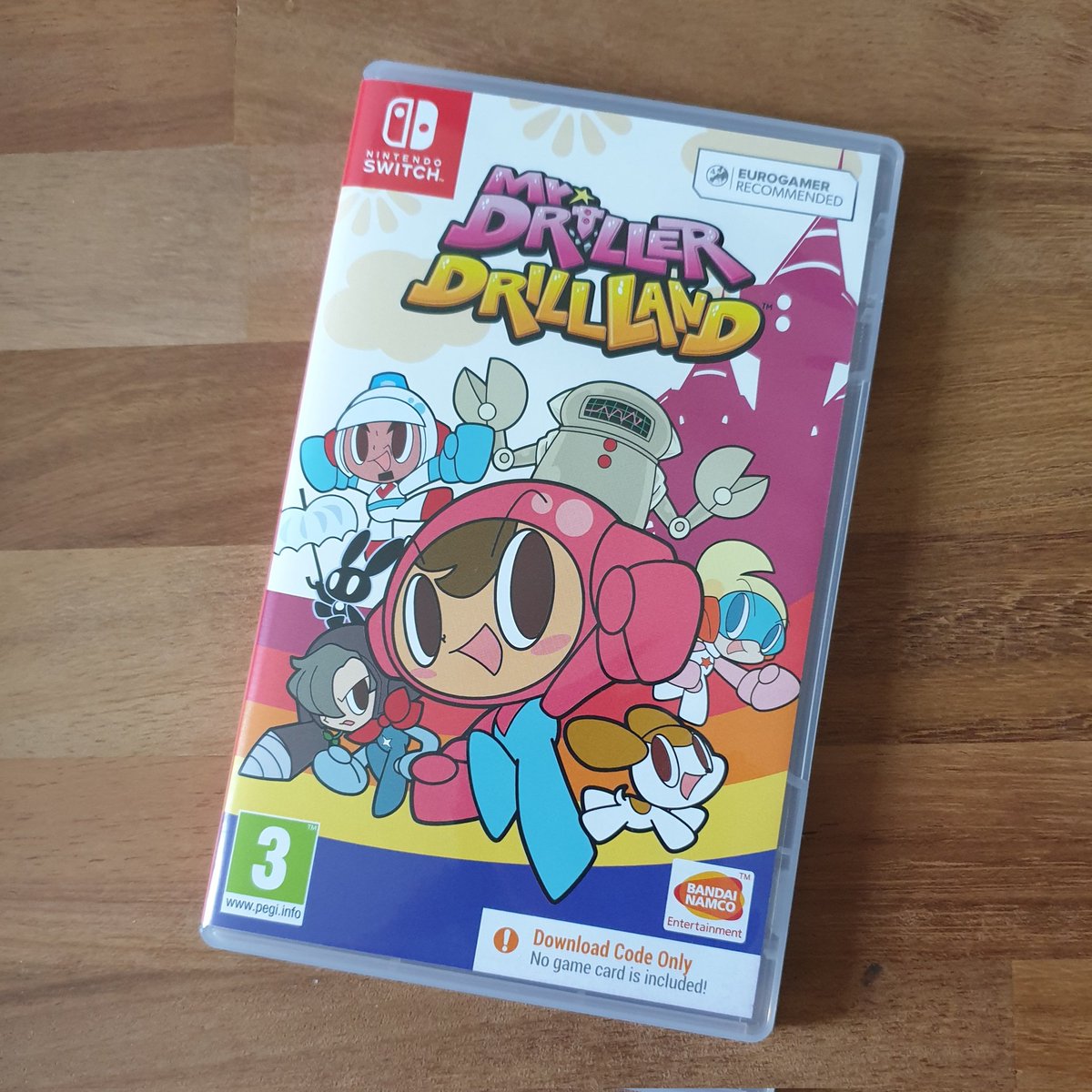 pederjohnsen's tweet photo. Who decided "code in box" was a good idea? 🤔
I did buy this on purpose, purely because it was cheaper than in the eShop 🙈 (though would've preferred a cartridge but looks like they don't do one in the UK)
#gaming #nintendo #switch #codeinbox #physicalgames https://t.co/uMYtJqvZIk