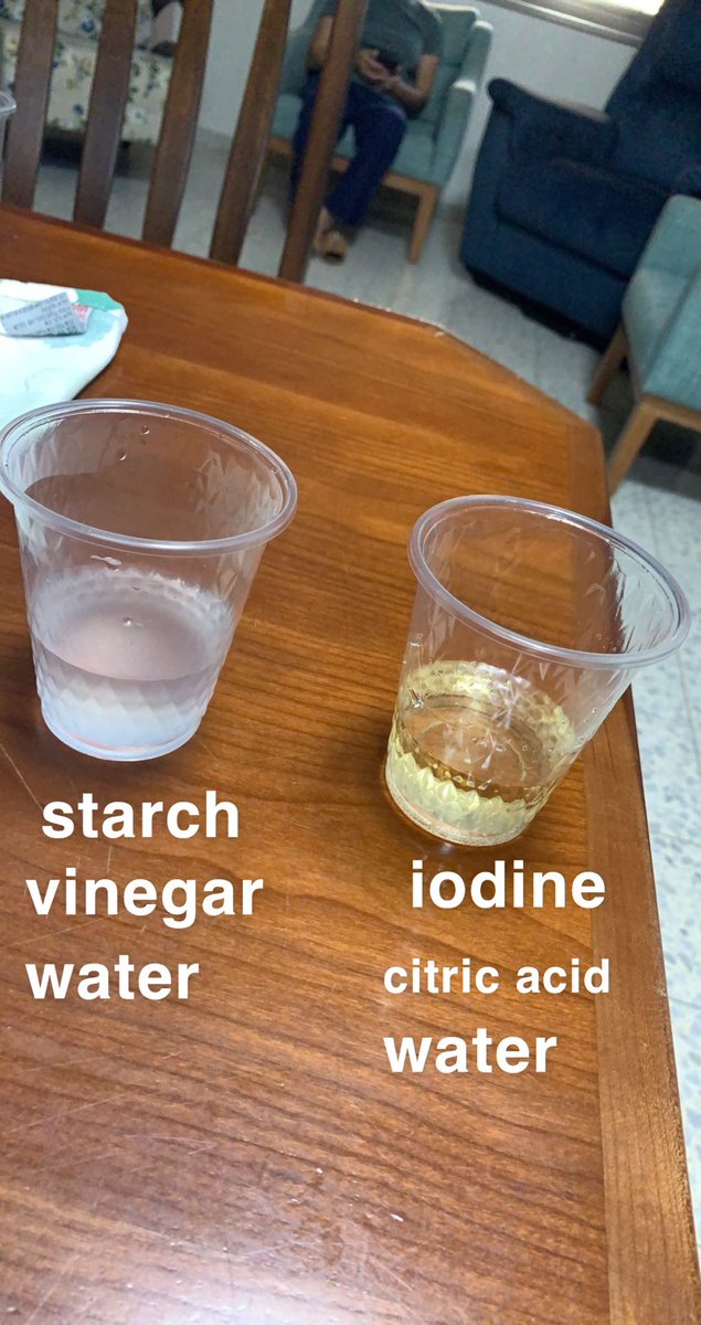 TalMoreb's tweet photo. Did an at-home friendly experiment with my little cousin this summer. Iodine clock reaction with simple compounds found in the kitchen. #Chemistry #chemtwitter #experiment https://t.co/e0fFxodpZX